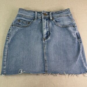 Just Quella Denim Mini Skirt Light Wash Raw Hem Blue Size 00 XXS